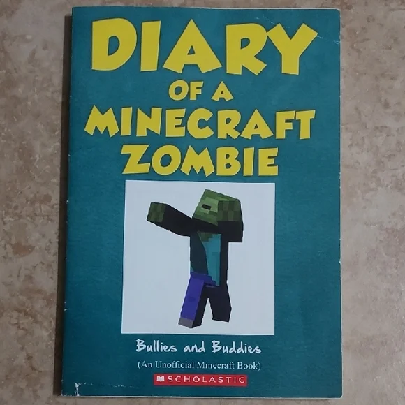 Diary of a Minecraft Zombie Book Set - Picture 5 of 15